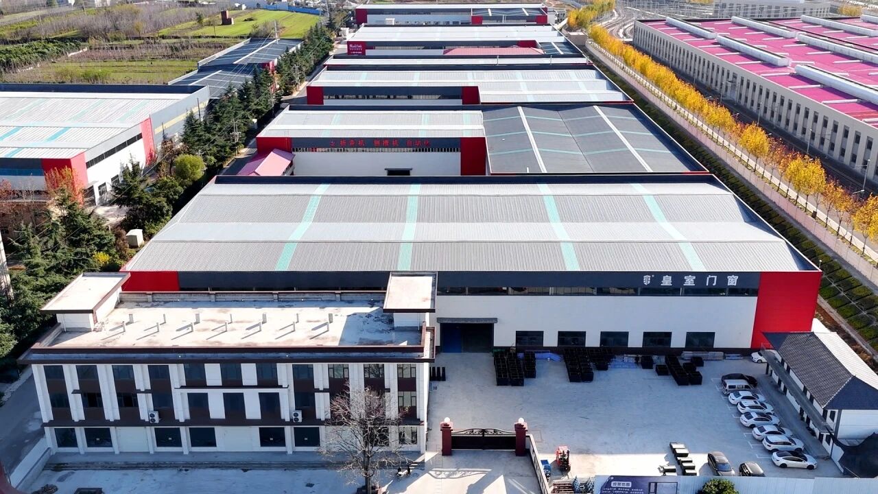 河南门窗源头工厂直供，皇室门窗：十年质保，24小时响应，郑州全城守护